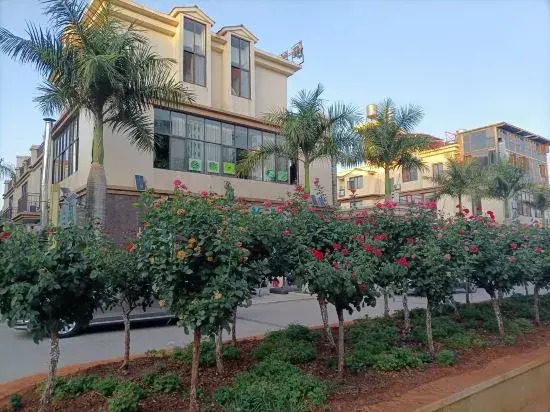 Fuxian Lake Juhu Yisu (Sunshine Coast Branch)