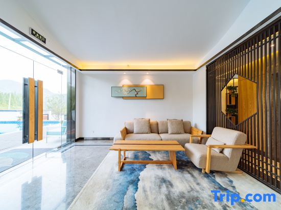 Mogan Mountain Zhuliguan Garden Holiday Resort