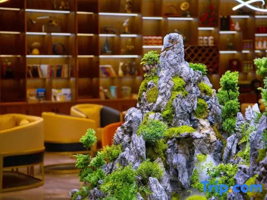 Pu'er Kaiguan Hotel