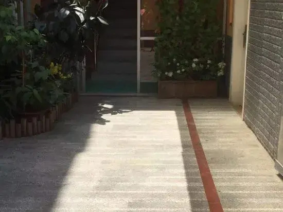 Jieshou Saturday Hotel