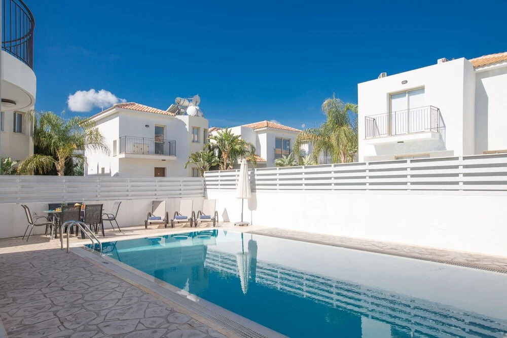 Cyprus Villa Palm 39 Gold
