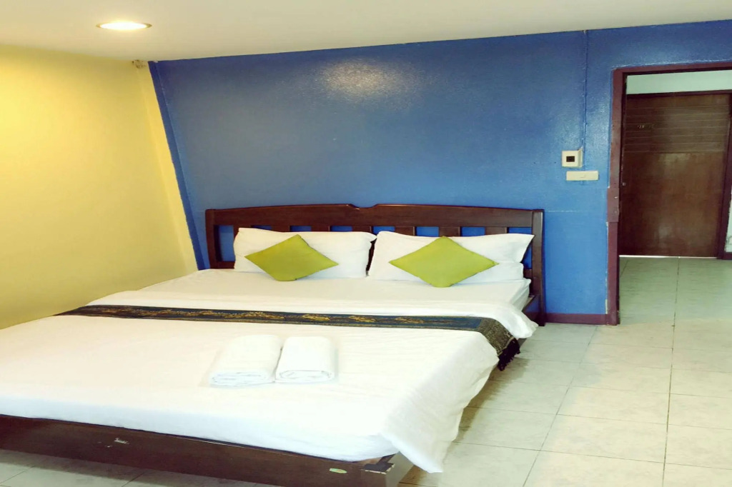 Lalit Guesthouse 2