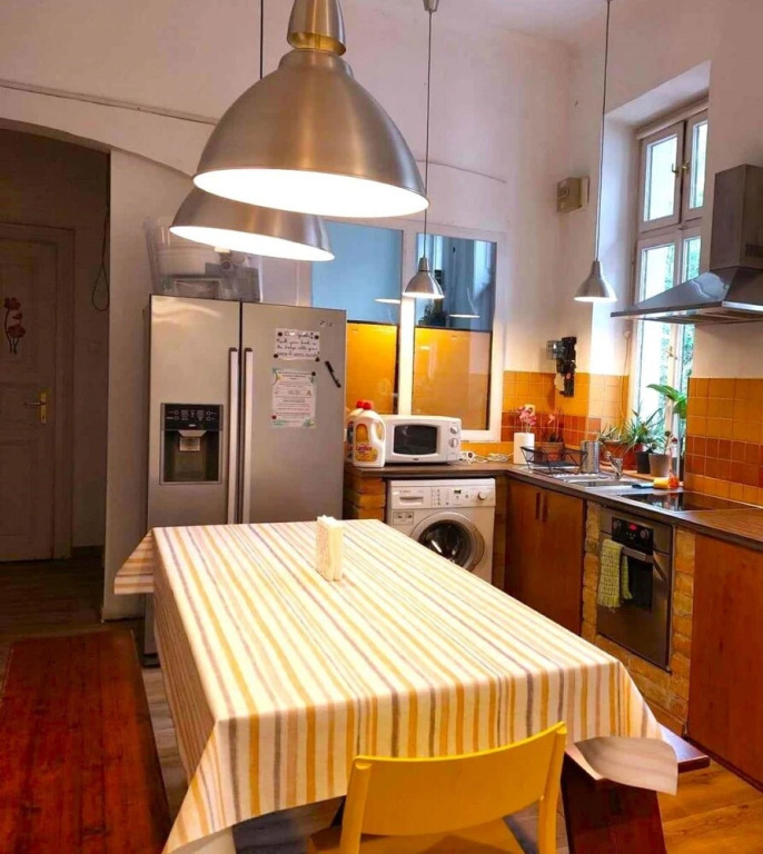 GoodMo Budapest Smart Rooms