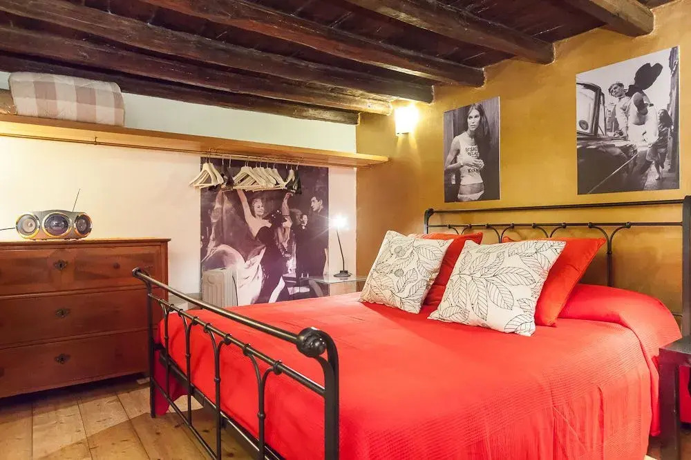 Trevi Fountain Elegant Two Bedrooms