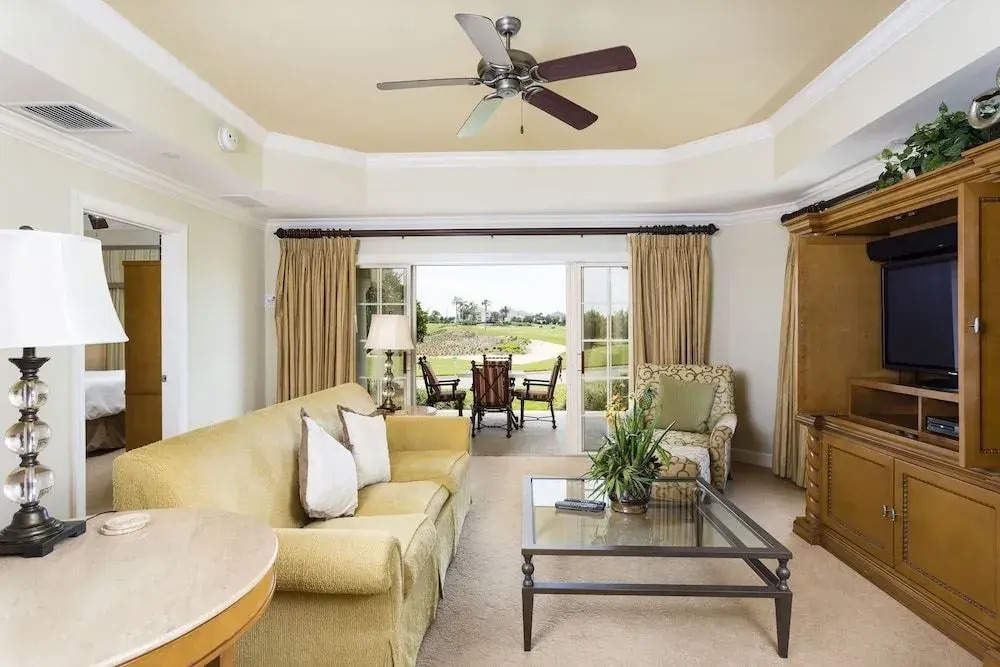 Sun 3 Bed Central in Reunion 3 Br condo by RedAwning