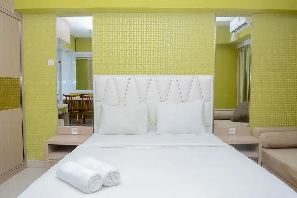 Fully Furnished with Comfortable Design Studio Apartment H Residence