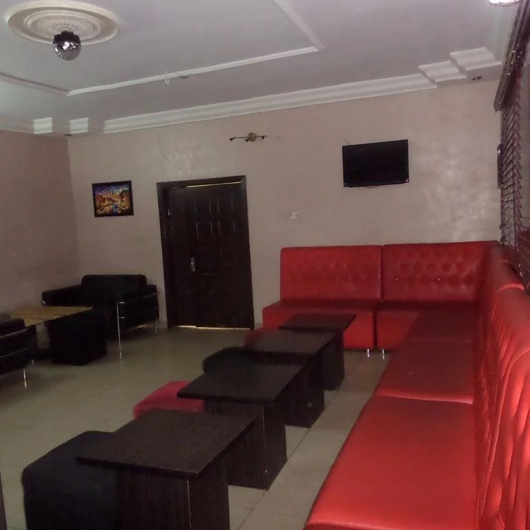 Westwing Suites