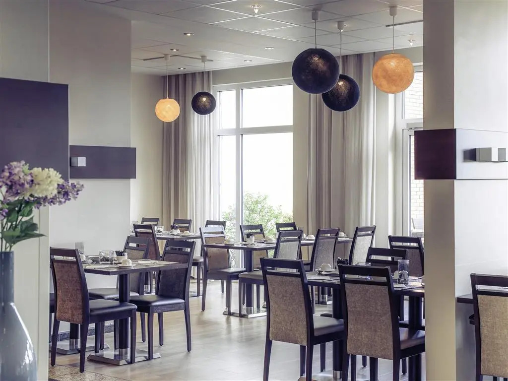 Mercure Kamen Unna