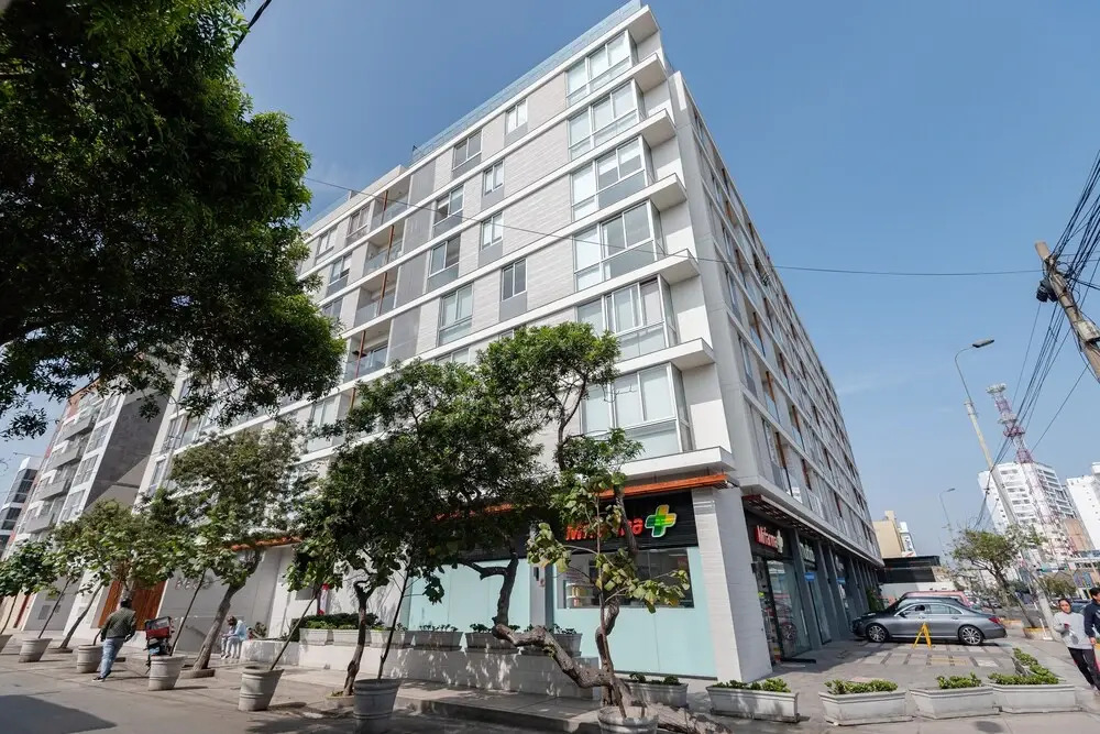 Trendy Host MID - Miraflores
