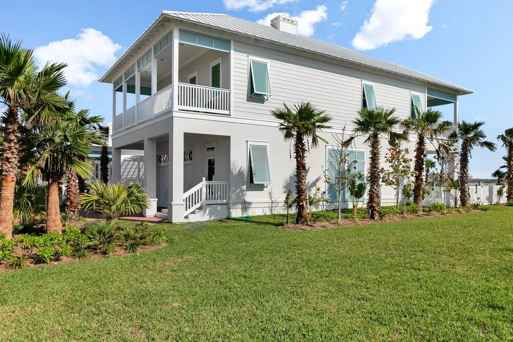 Kite One - Private Bayside Home With Pool And Hot Tub 4 Bedroom Home by RedAwning