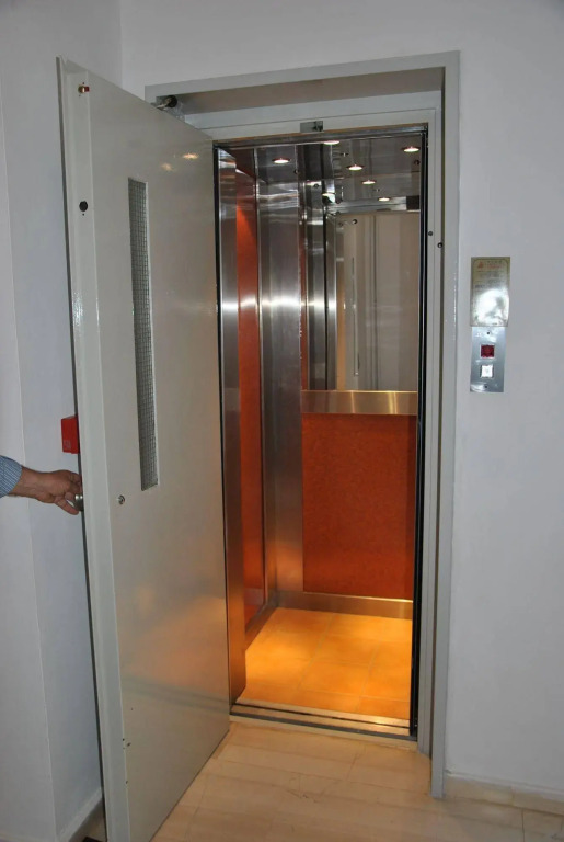 Filoxenia Hotel & Apartments