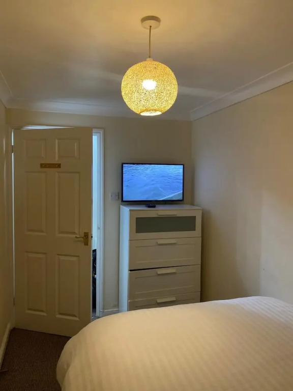 Lovely 2 Bed Apartment in East London