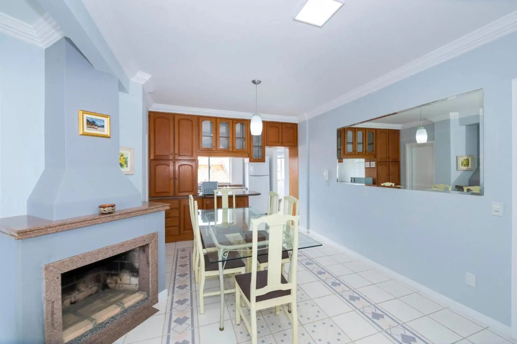 Apartamento com Vista Mar a 30 metros da praia