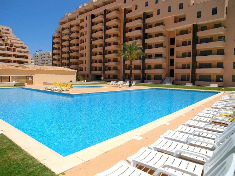 06 in Portim o With 3 Bedrooms and 2 Bathrooms