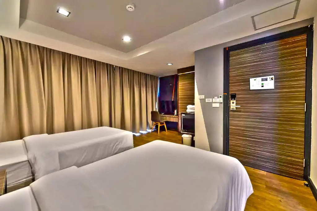 H2 Hotel