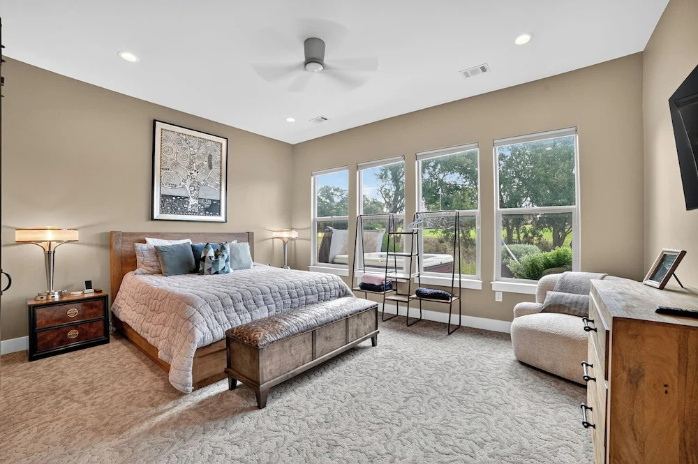 Hill Country Retreat & Casita