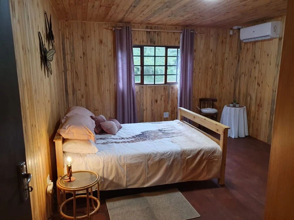 Hout Huisie Wooden House Self Catering Africa Bush Vacation In Marloth Park