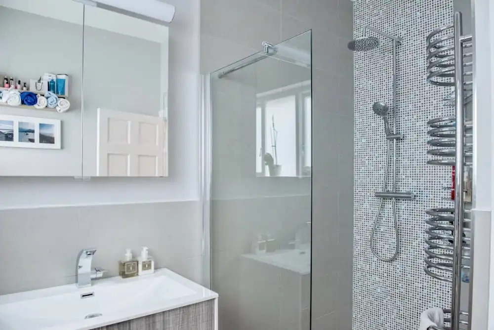 Beautifully Decorated 3 Bedroom Home in Putney