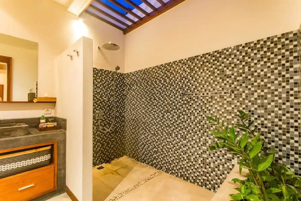 Villa Bugis Kayu Aya Seminyak