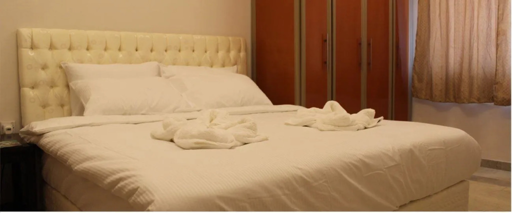 Alhattali Hotel
