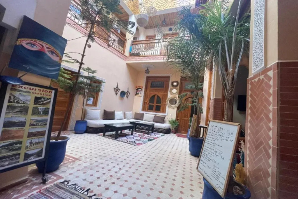 Riad Jenan Adam