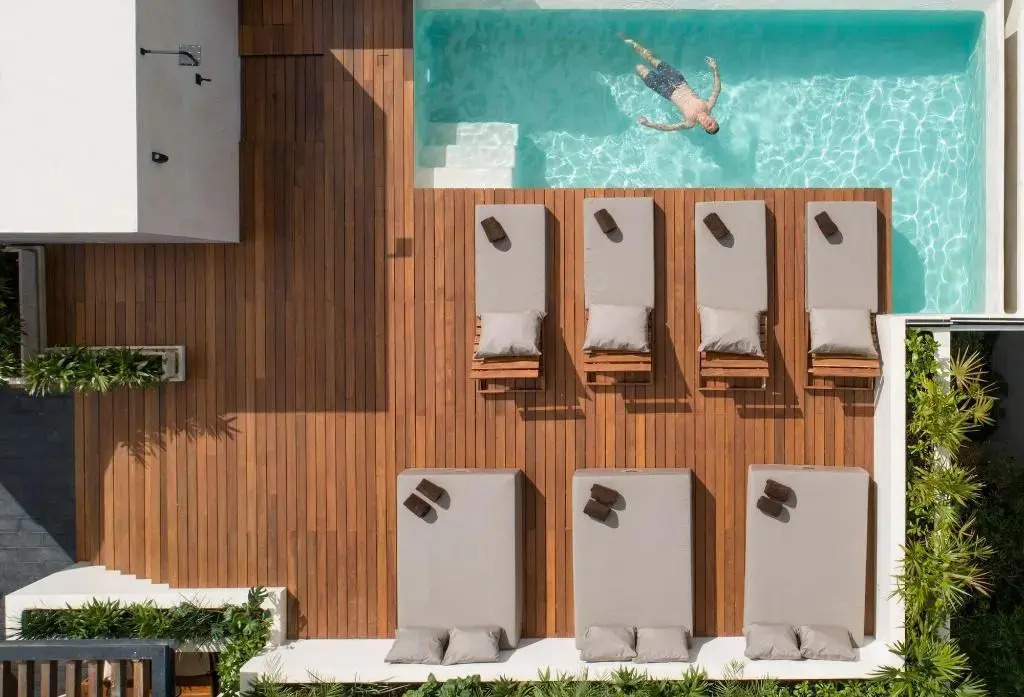 Casa Agape Boutique Hotel Rooftop Pool & Beach club access