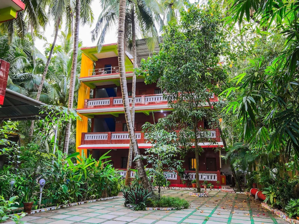 OYO 18796 Selfia Guesthouse