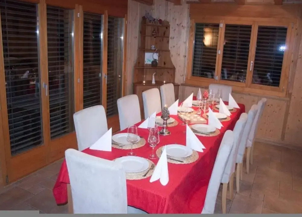 Spacious Chalet Amidst Mountains