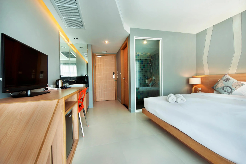 Thanthip Beach Resort Patong