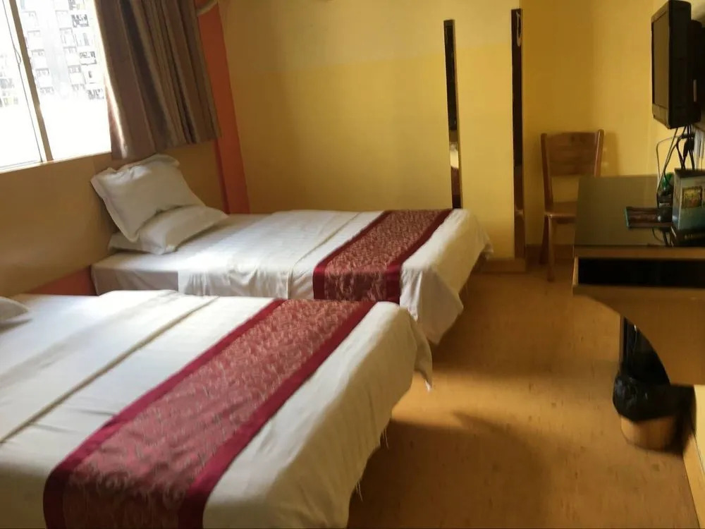 Victory hotel