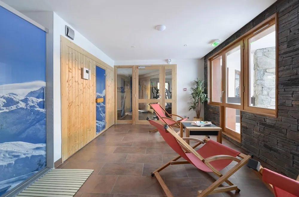Residence LES Coches Studio in a Family Resort at the Bottom of the Slopes Bac208
