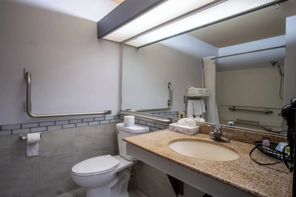 Coratel Inn and Suites By Jasper Eagan ST Paul Airport & Mall of America