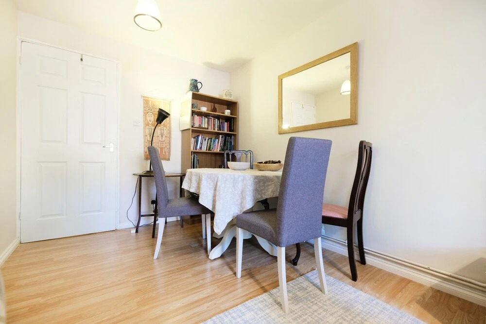 Fantastic, Spacious 1BR Garden Flat With BBQ