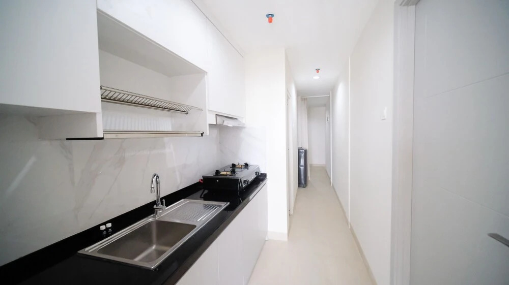Homey 3Br With Private Lift At Grand Sungkono Lagoon Apartment