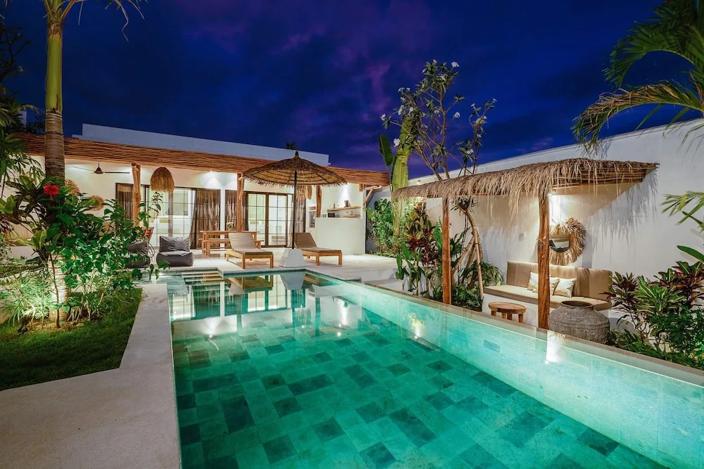 Villa Ruta II - Luxury 2BR Tropical Villa next to Luna Beach Club and Nyanyi beach