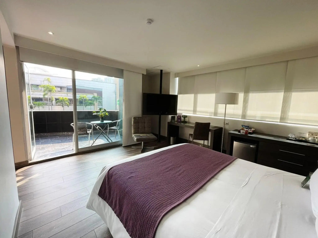 Hotel bh El Poblado