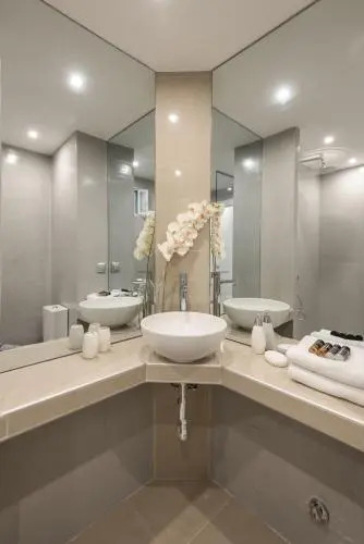 Ace Location | Luxury Building