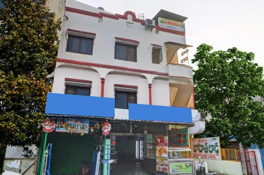 SPOT ON Sri Sai Lohith Lodge Near Secunderabad Railway Station