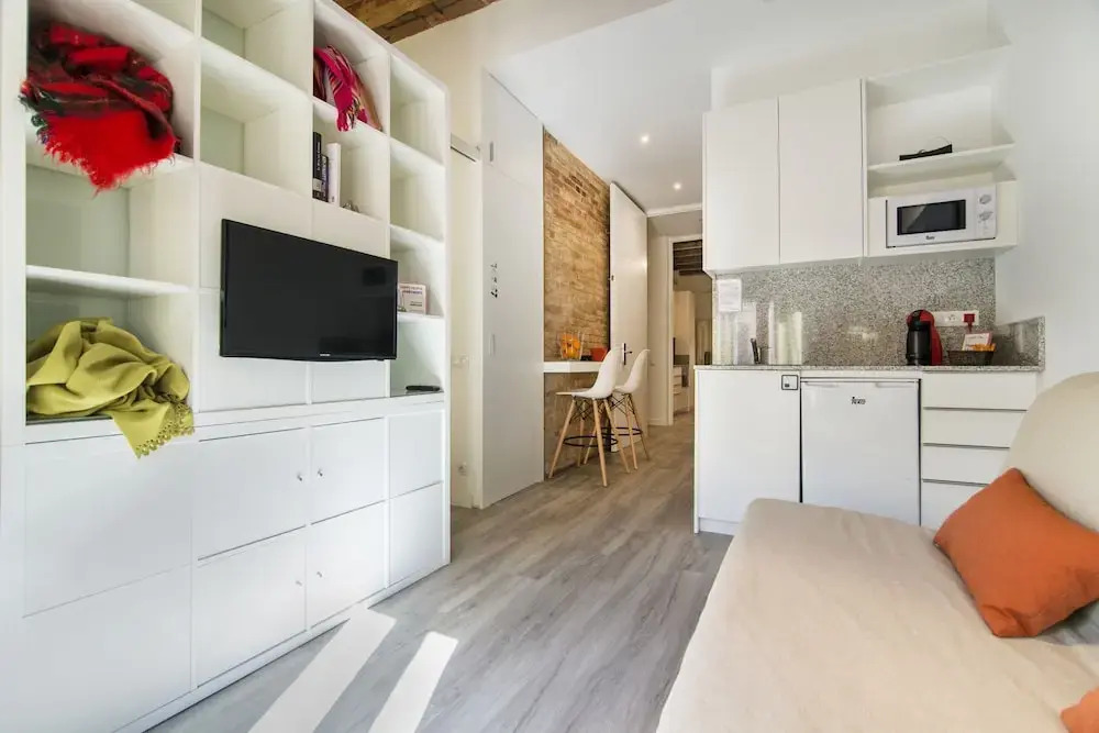 Happy People Sagrada Familia Apartments