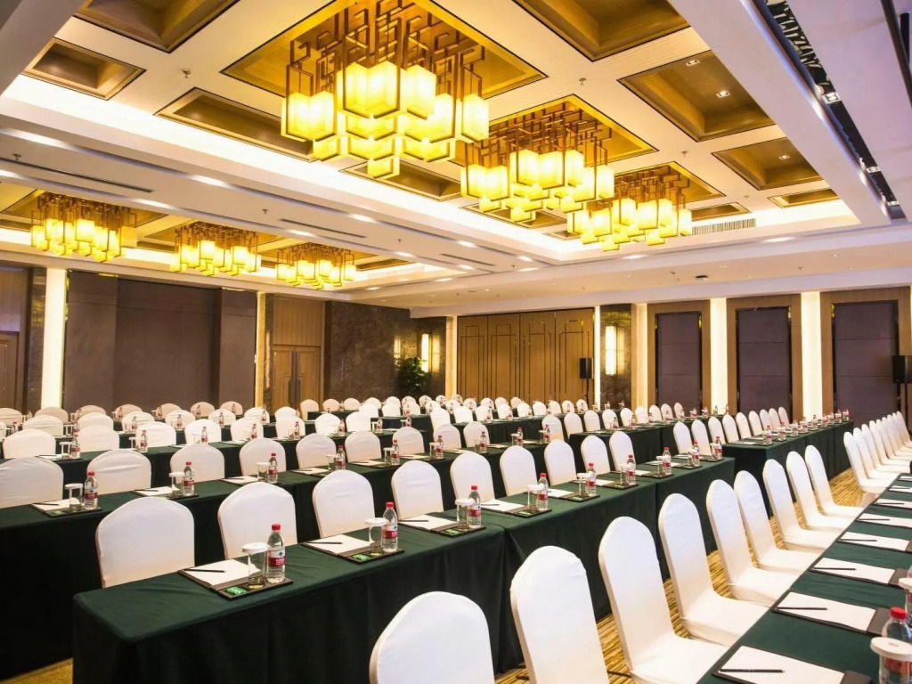 Mingcheng Jinjiang International Hotel
