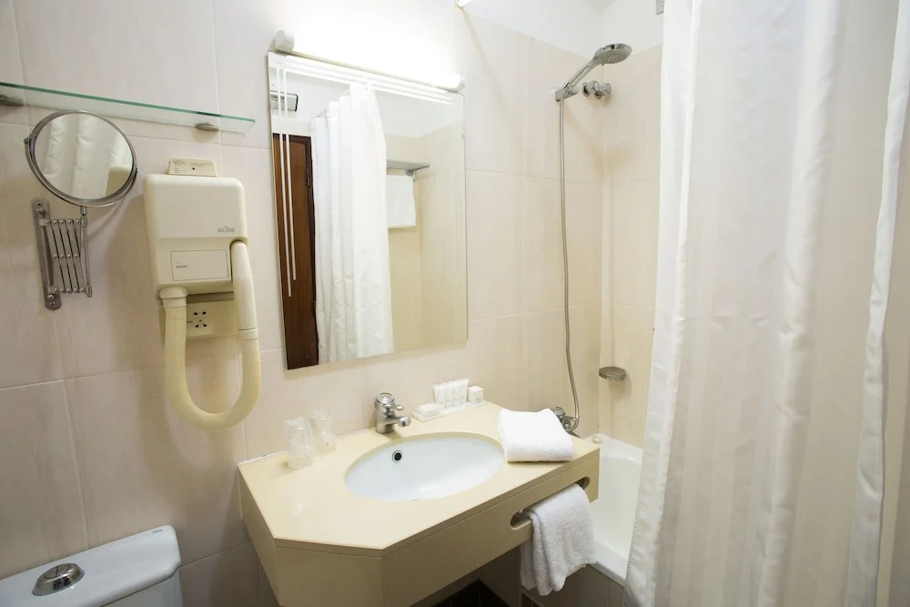 Hotel Solaris
