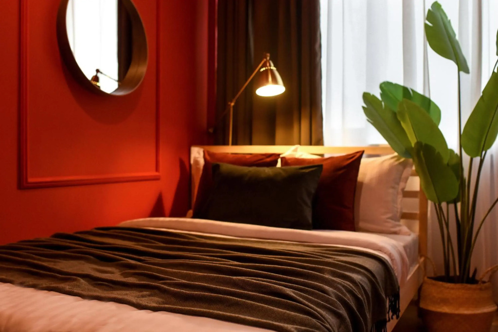THE ALL-PINK APARTMENT - Wonderful Magheru Studio