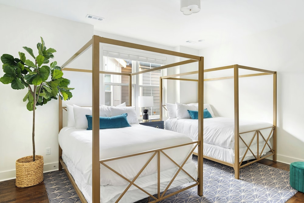 Hart Suite 16 by Avantstay Gorgeous Town House w/ Modern Amenities in Nashville!