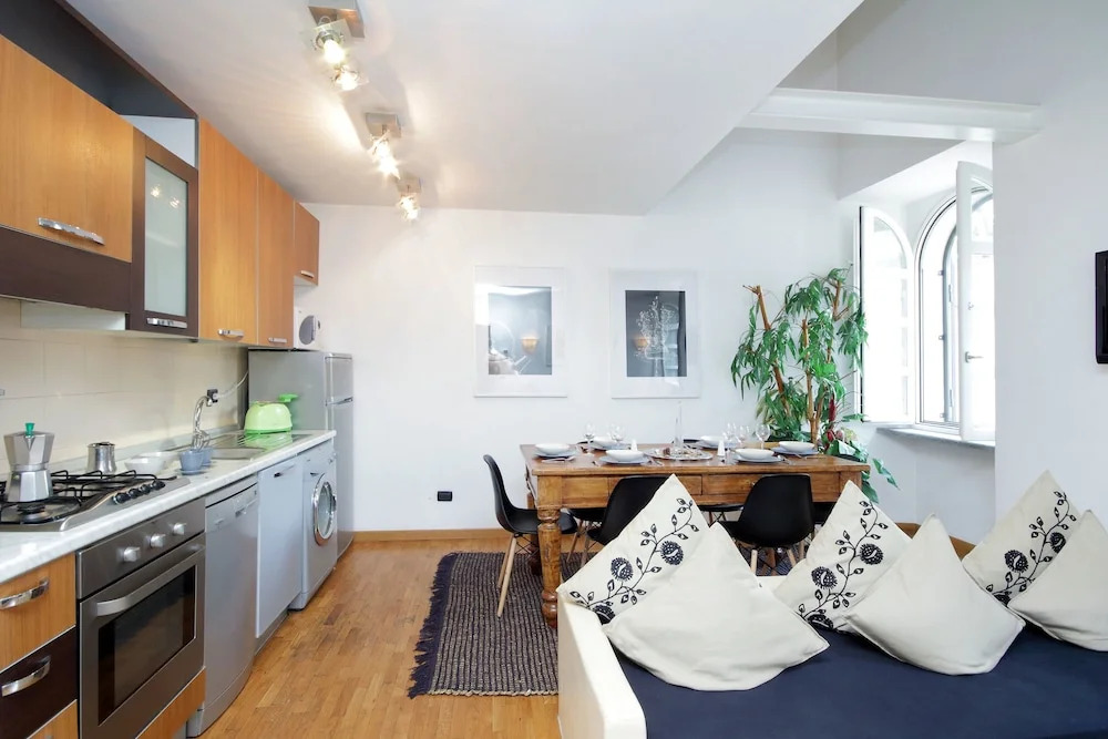 Maecenas Loft