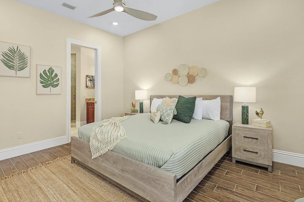 Curious Tides - 3132/3134 Estero Blvd. 10 Bedroom Townhouse by RedAwning
