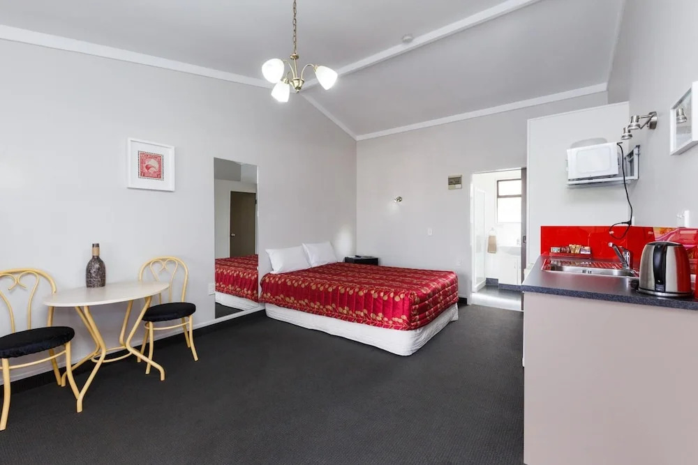 Manfeild Park Motel
