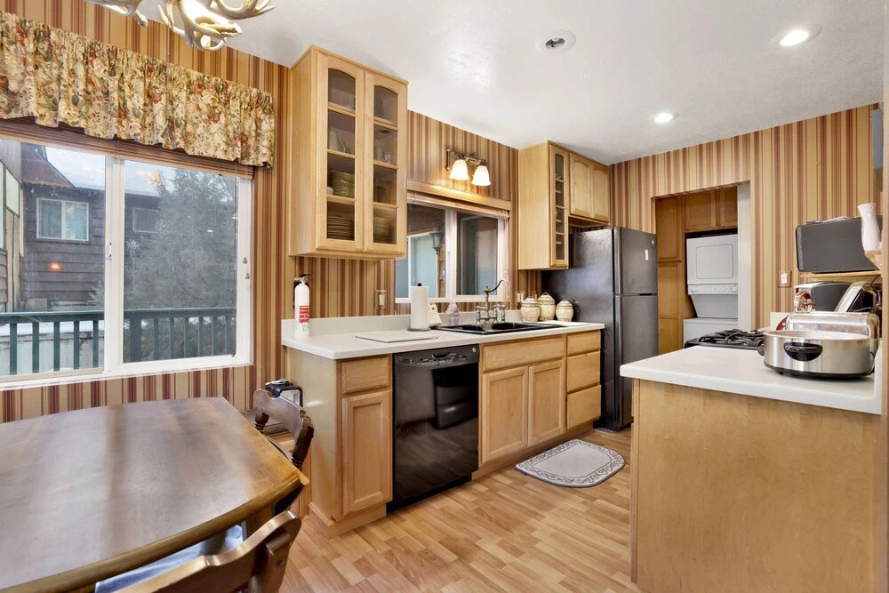 2252-big Bear Happy Place 3 Bedroom Home by Redawning