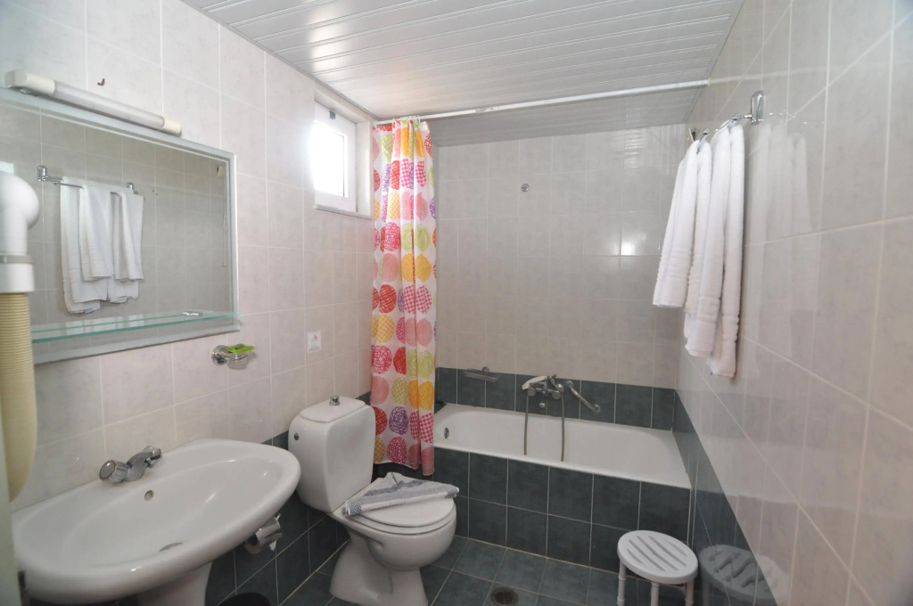 Nefeli Hotel