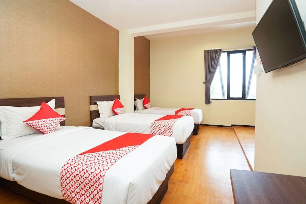 OYO 275 Hotel Kita