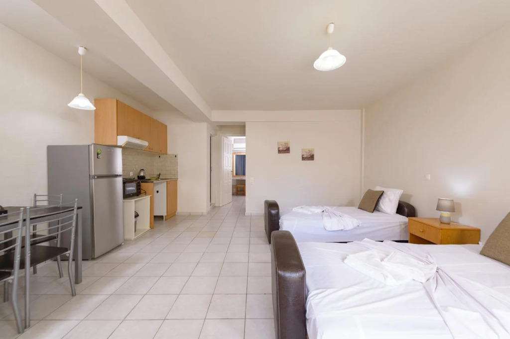 CHC Ares Apartment